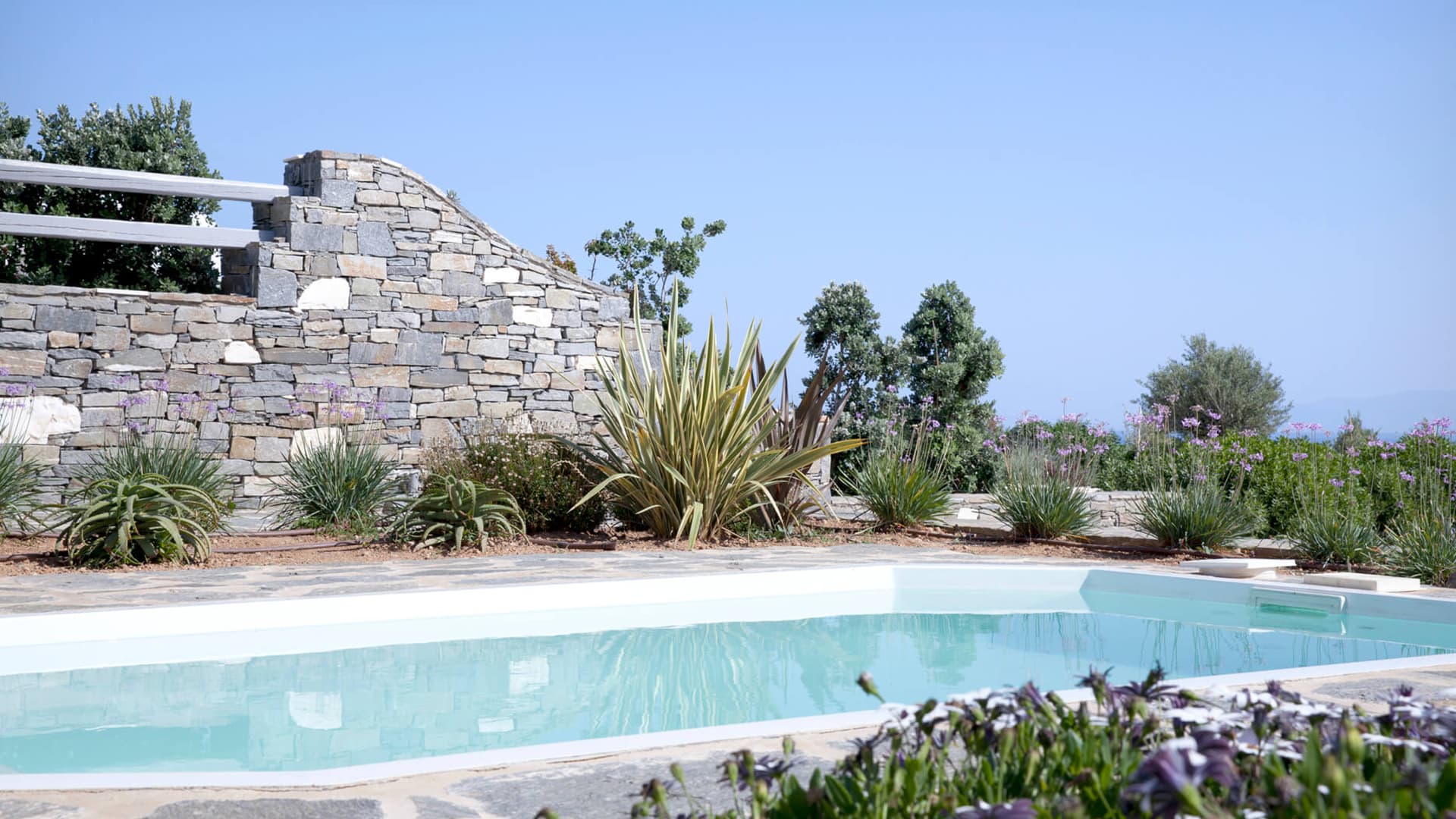 White Sands Villa